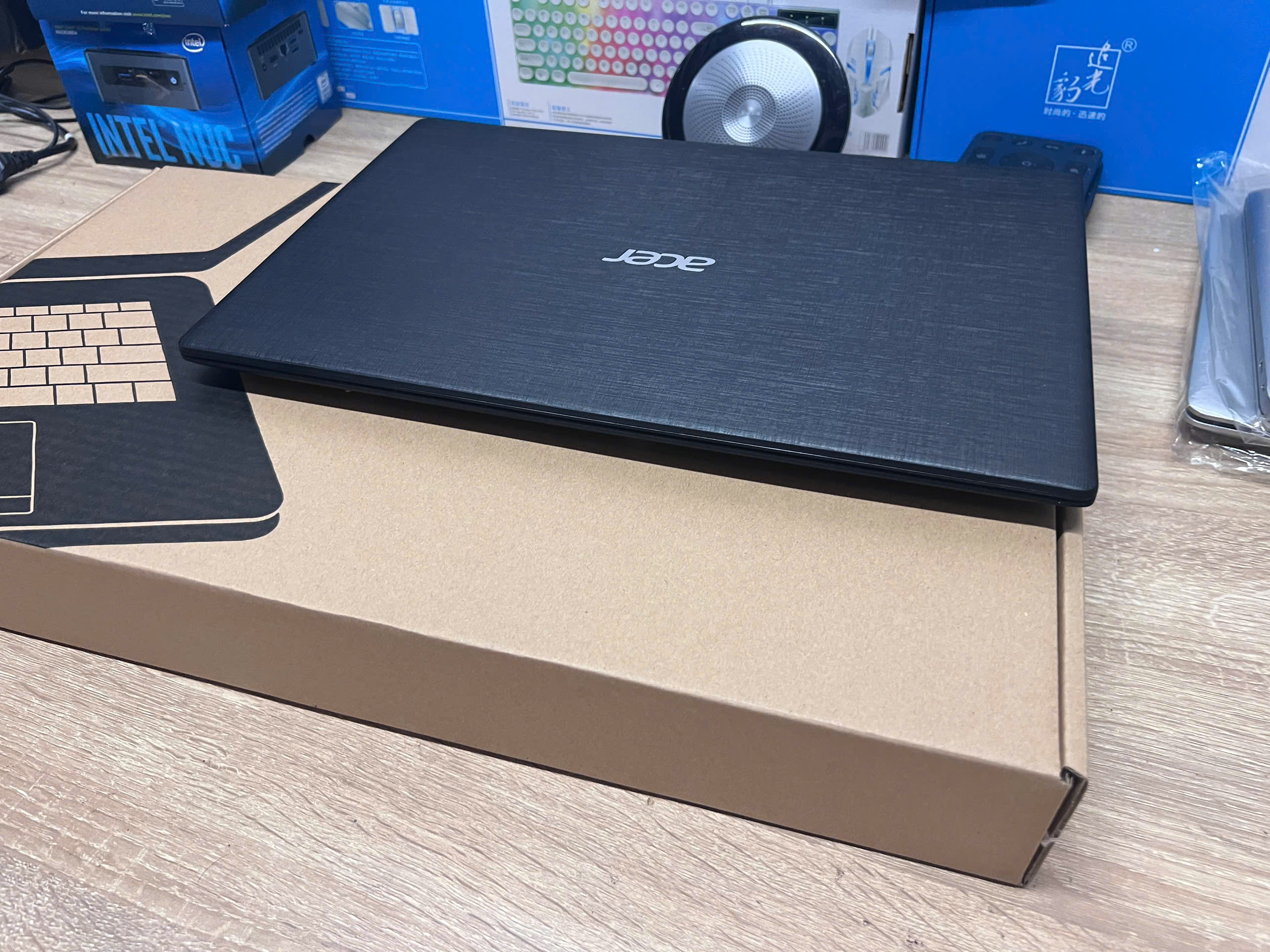 Acer A315-51| i5-7200U| 8GB RAM| 256GB SSD| 15.6″ FHD